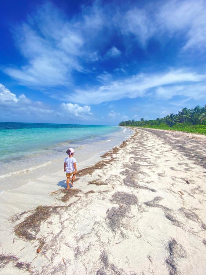 Las Palmeras Oceanview Hotel And Dive Center Литтл-Корн-Айленд Экстерьер фото
