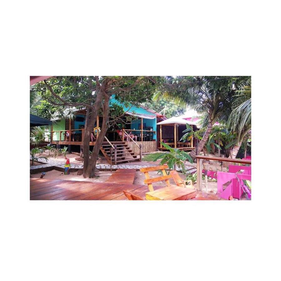 Las Palmeras Oceanview Hotel And Dive Center Литтл-Корн-Айленд Экстерьер фото